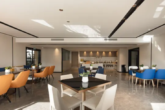 Echarm Hotel (Gyantse Zongshan Ancient Fortress)