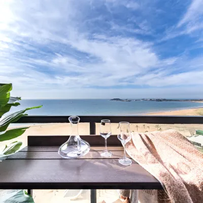 Wutong Homestay (International Coastal Baths Sunset Bay) Hotels near Torch 8th Street