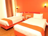 Halogen Hotel Airport Surabaya Hotels in Sedati
