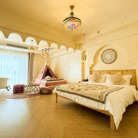 Qimengge Homestay (Leshan High Speed Rail Shihao Plaza Store)