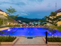 LAN XIANG BOUTIQUE HOTEL バンパノム周辺のホテル