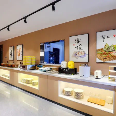 Beauty Resorts Hotel (Yuncheng Yanhuc District Tiaoshan Street Store)