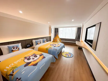 Homeinn Aifeel Hotel (Changchun People's Square) Отели рядом с достопримечательностью «Jinlin University (Chaoyang Campus)»