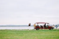 DoulegenLuxury nomad camp - parcheggio