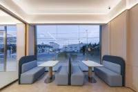 HanTing Hotel (Qingdao Jiaodong International Airport Qingli Road) - 2-Star