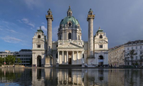 6. 호텔 요한 스트..