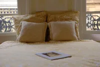 Appartement Haussmannien Moderne à Paris 8