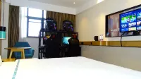 Yaxin Esports Hotel (New Bridge North Road Haiyan Technology City Branch) - 2-Star