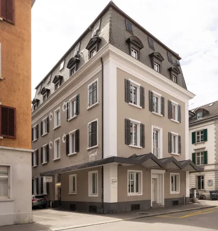 Fred Guest House Zürich Hauptbahnhof Отели рядом с достопримечательностью «Старый город Цюриха»