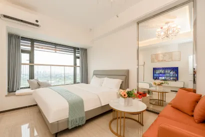 Grammy Holiday Hotel (Dinghushan Station Branch)