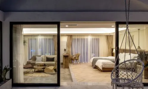 From a beautiful dream Hotel