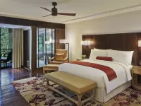 Mulu Marriott Resort & Spa Hotels near Gunung Mulu National Park