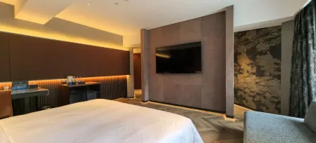 Oriental Sheng Jing Hotel