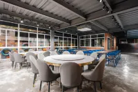 Anji Yitong·YiTong Parent-child Light Luxury Designed Vacation Boutique Homestay. - Jacuzzi