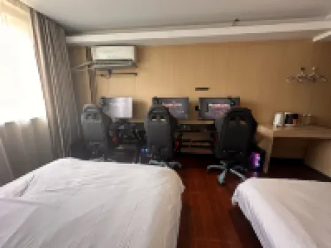 Bo Feng Hotel - Parking