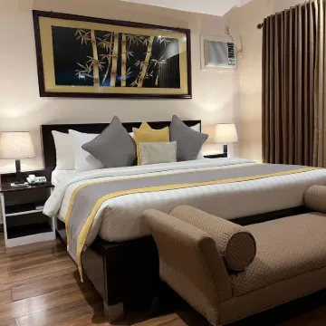 Subic Residencias Hotels near Olongapo Grace Baptist Church