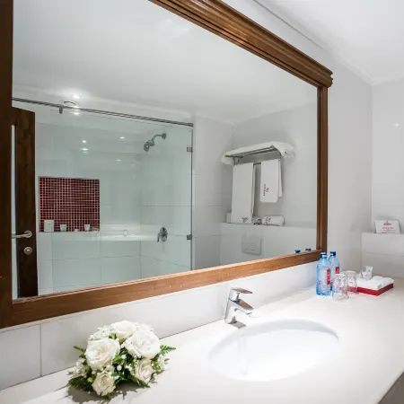 PrideInn Paradise Beach Resort & Spa Mombasa