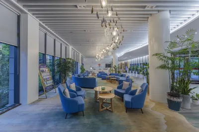 Ningbo Sports Hotel (Beilun Yintai Branch) Hotels near Yongqing Temple