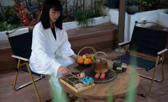 Anjiyun Shangzhuhai neighbor Li's parent-child vacation back to the beautiful house