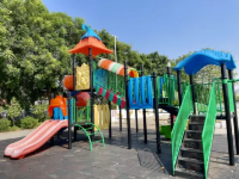 Monsoon Select Apartment (Zhongshan Poly Plaza)