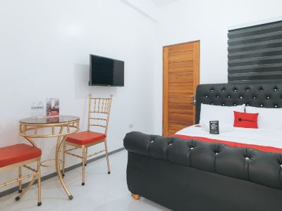 RedDoorz @ St Catherine Residences Olongapo City