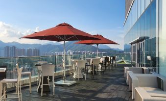 2. Crowne P..
