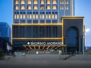 The GiorgioMorandi Hotels (Yantai Station Wuyue Plaza)