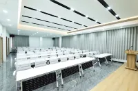 Shengxing Ruijin Hotel Hotels in Beipiao