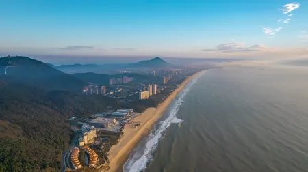 Fudian Hotel (Beihai High-speed Railway Station No.8 Middle School Branch)