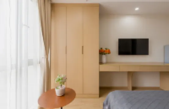 Yayi Collection Hotel (Nanchang West Subway Station)