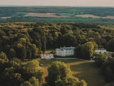 Novotel Domaine de Maffliers - Demeures de Campagne Отели в г. Л'Иль-Адам