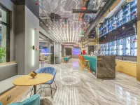 Jingji e-Sports Hotel (Tianjin Railway Station Wudadao Cultural Tourism Area Store) Hotels near Hedong