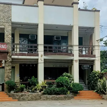 RedDoorz @ Nenas Hotel Dagupan City