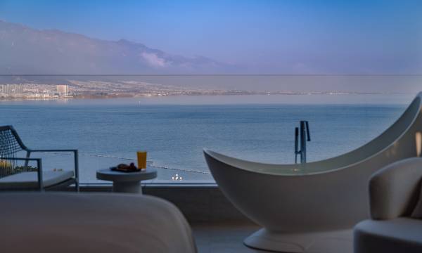 Dali Fengyouyuan · Luyushiguang Villa Sea View B&B (Erhai Park Branch)