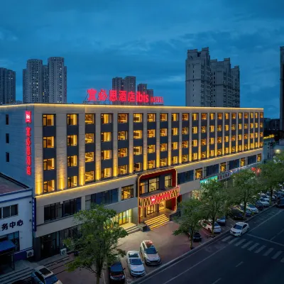 Ibis Hotel (Dalian Development Zone Wanda Plaza) Hotels near Beishacheng