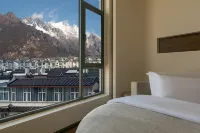 Lijiang Yueshang Snow View Hotel XUE SHAN INN (Old Town Dashuiche Store)