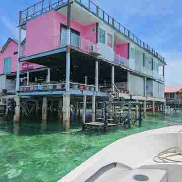 Sunny Holiday Hotel Exterior