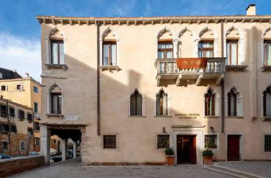 レジデンツァ ベネツア  ウナ エスペリエンツ