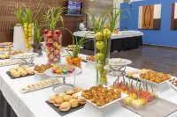 Port Elche - breakfast