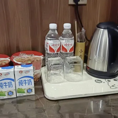Creekside Hot Spring Homestay (Gupo Mountain Tourism Resort Distribution Center)