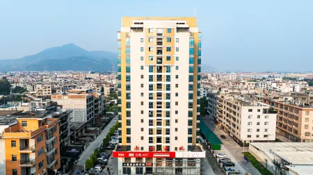 The Najia Four Seasons Hotel Отели в г. Юньсяао