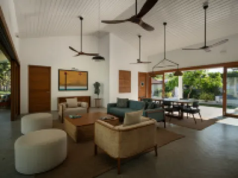 Kalkudah Beach House Hotels in Batticaloa