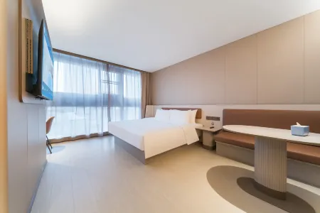 HanTing Hotel (Macheng North Station Jintong Avenue) Отели в г. Мачэн