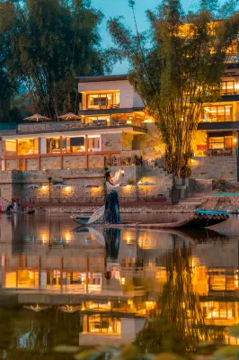 Riverside Paradise Hotel (Lijiang River Branch)