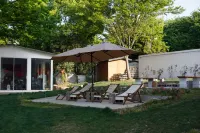 Yixing Jihe Banshan Homestay (Shanjuandong Branch)