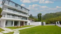 CloudHaven · Family Vacation Stay (Xialin Jiutian Silver Falls Scenic Area Branch)