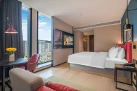 Campanile Hotel (Kunming Changshui International Airport Bogang Xiandai Square)