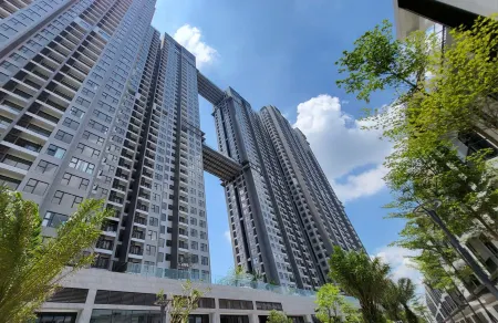 It Dust Homestay 8 - The Sky Oasis Apartment Отели в г. Xuan Quan