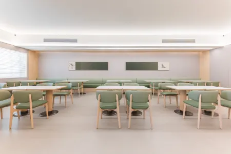 JI Hotel (Hulunbuir Hailar Genghis Khan Square) Отели рядом со станцией Hailar Railway Station