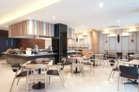 Best Western Sagita Hotel Jayapura - bar